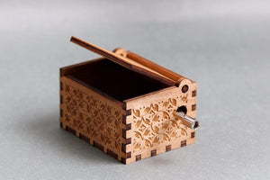 Engraved wooden music box Davy Jones Locket- Pirates of the Caribbean