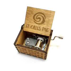 Engraved wooden box Moana-It calls me